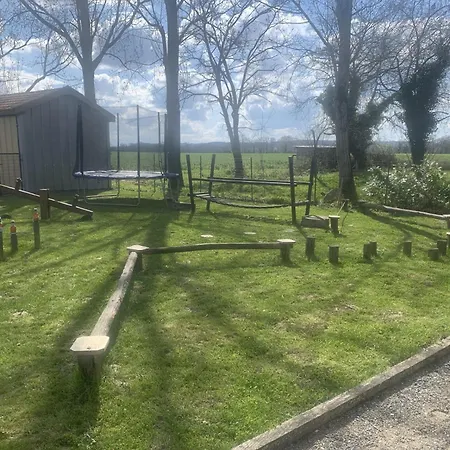 Aux Agreous Дом отдыха Ju-Belloc